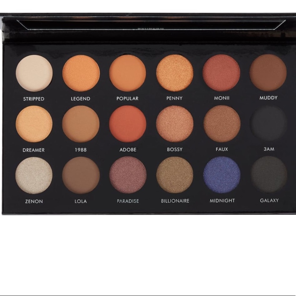 PÜR PRO X Etienne Ortega Eyeshadow Palette